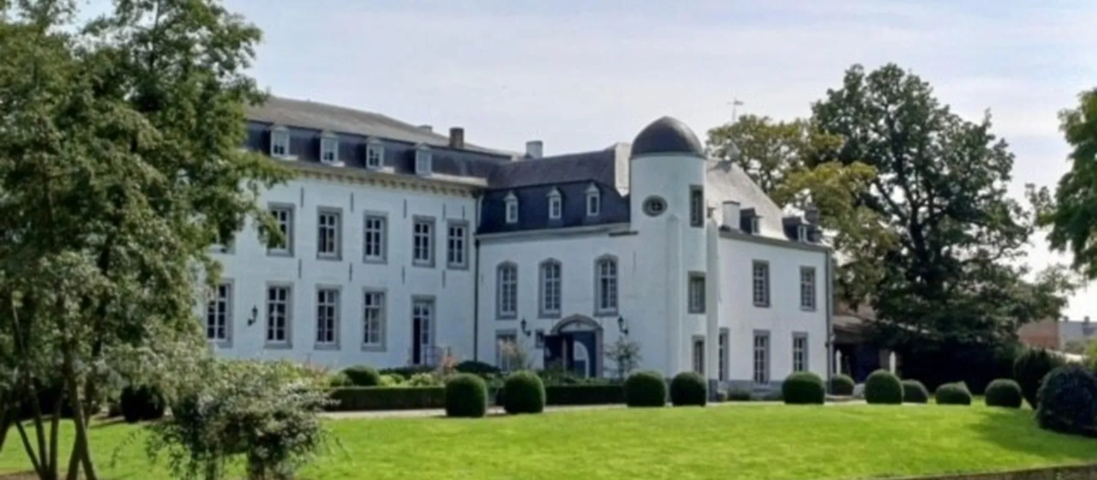 1747120930-Klimaat neutraal kasteel te koop